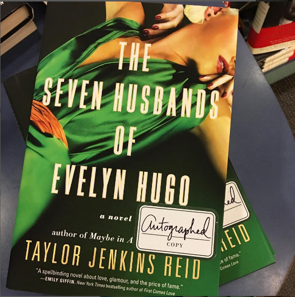 Cei șapte soți ai lui Evelyn Hugo –  sau cum e realitatea de a fi femeie la Hollywood