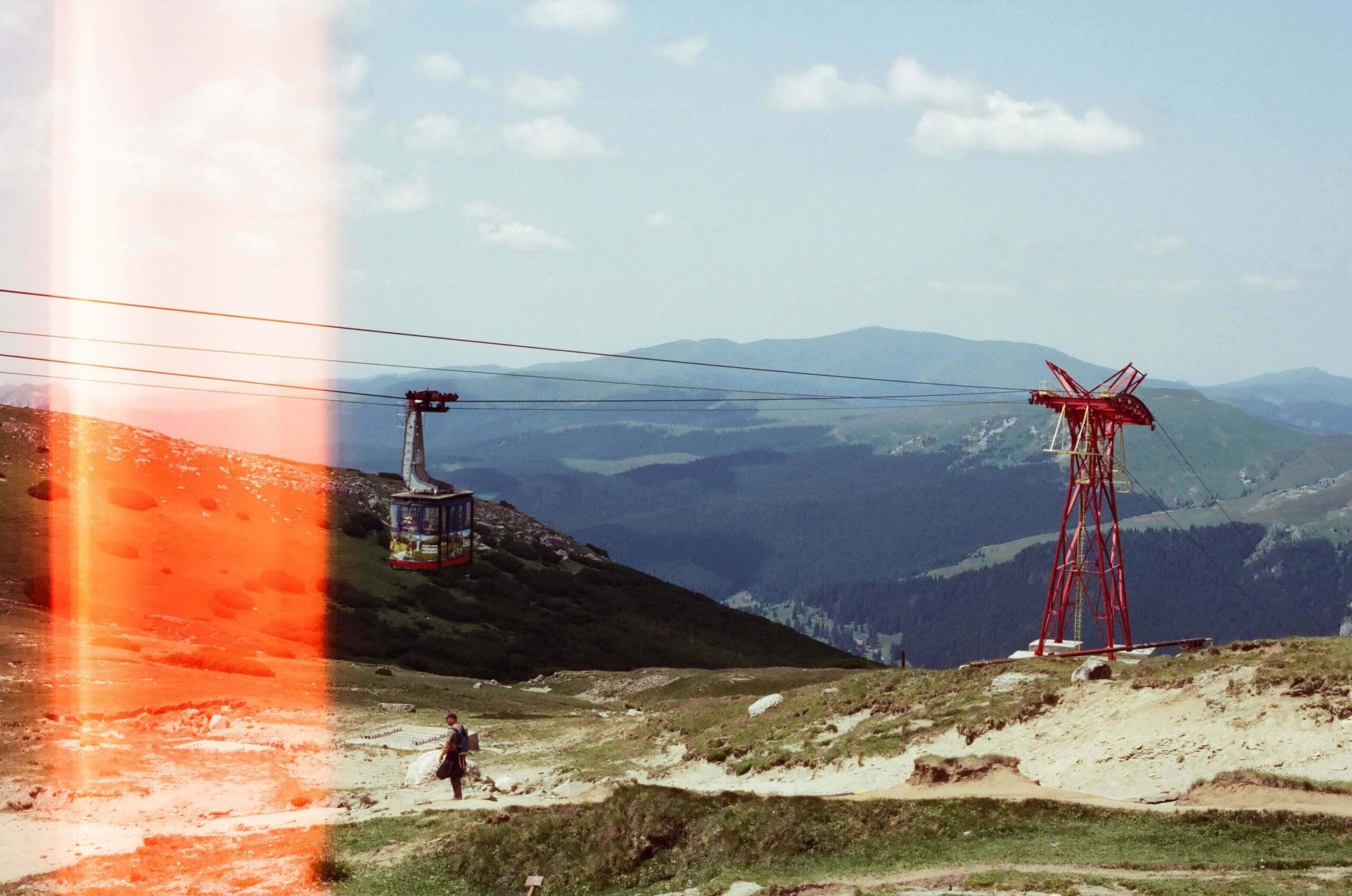 25 de lucruri pe care vreau să le iau cu mine în 2025