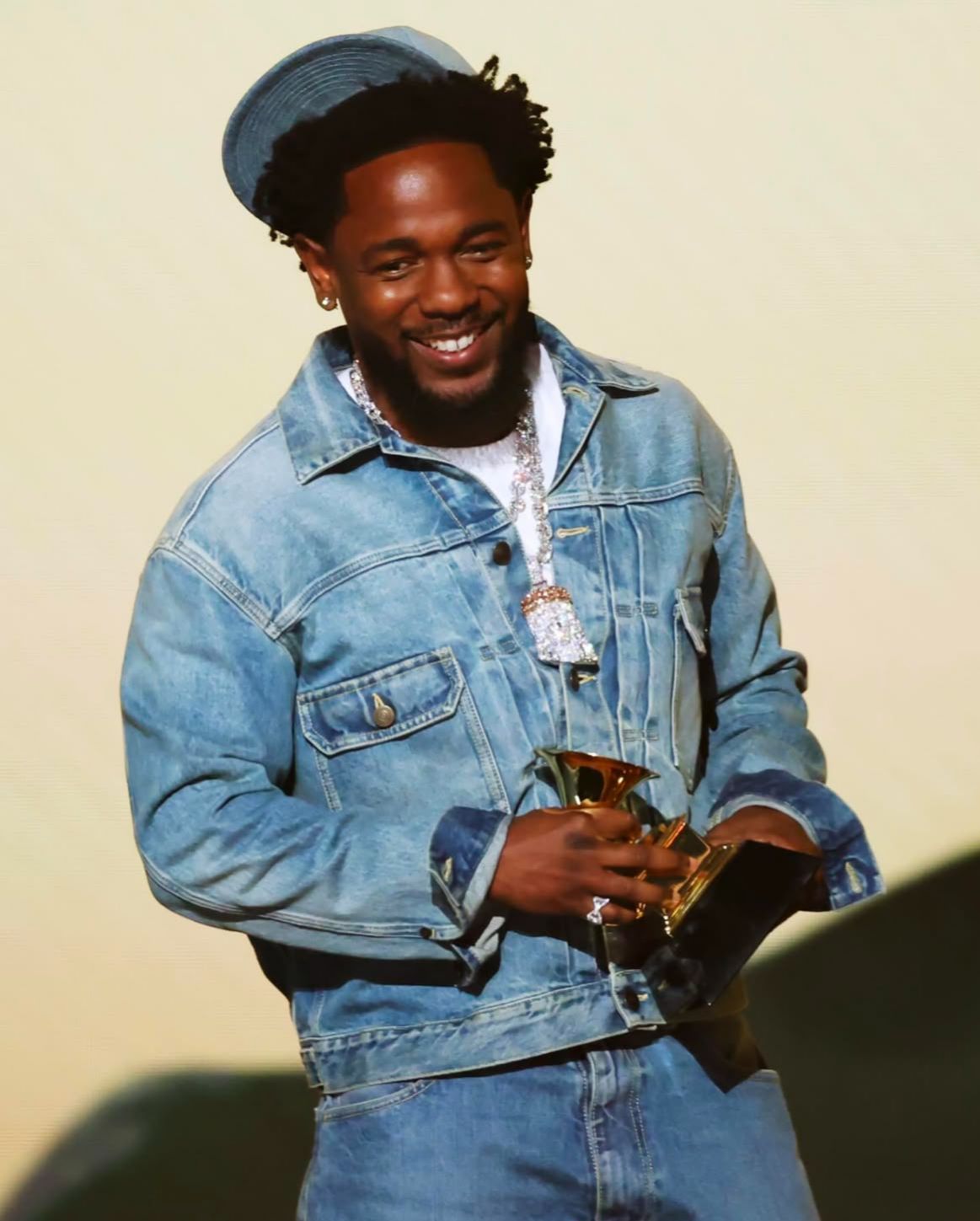 Beef-ul s-a terminat, disstrack-ul lui Kendrick Lamar a luat 5 premii Grammy