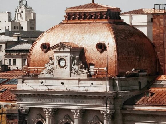 Ok, dar de ce arată Bucureștiul așa?