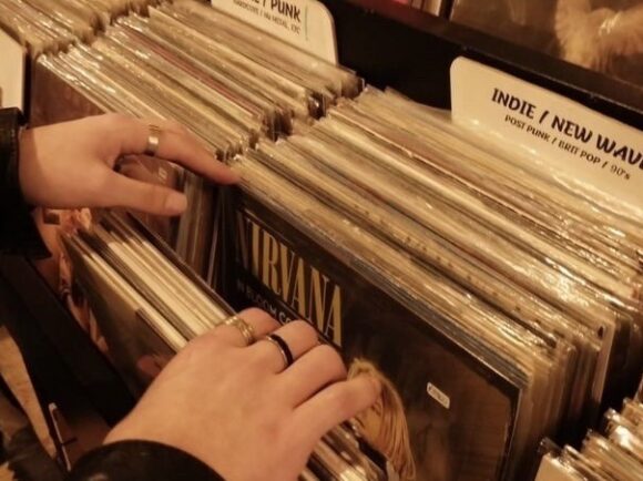 Record Store Day și revenirea la album